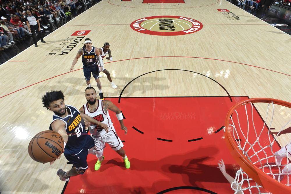 体坛名场面|孙颖莎再战伊藤美诚,不料伊藤连扳两局想逆转,国乒:逆转时刻.