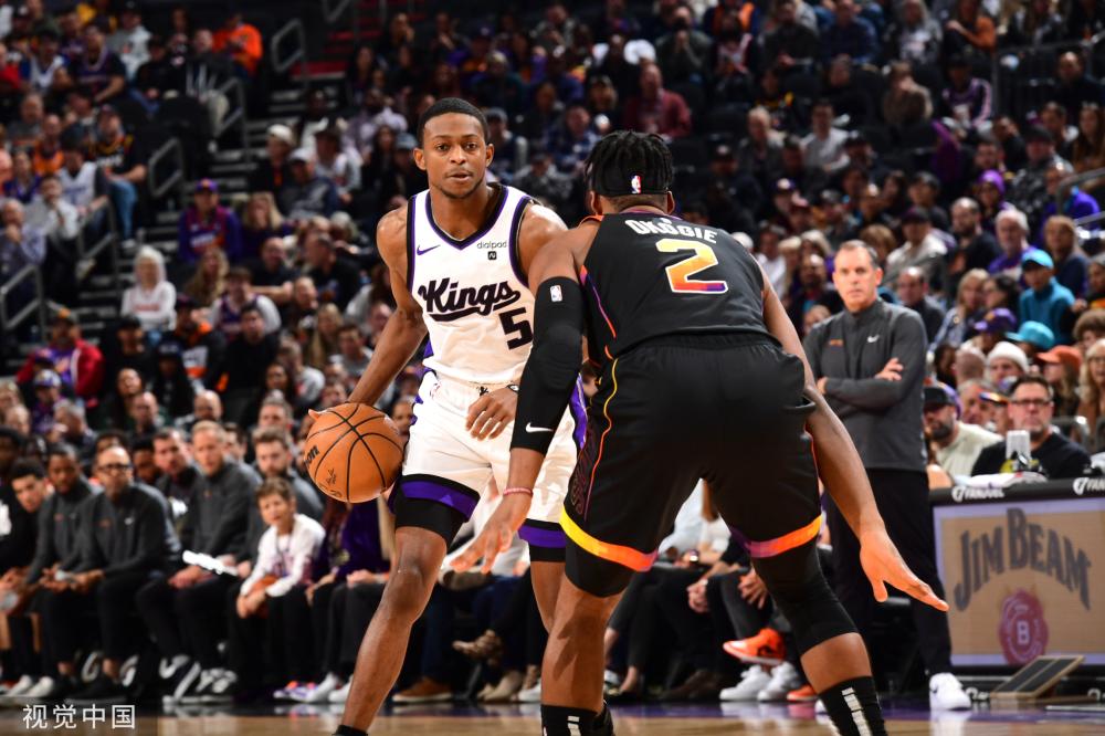 在效力阿贾 在效力阿贾